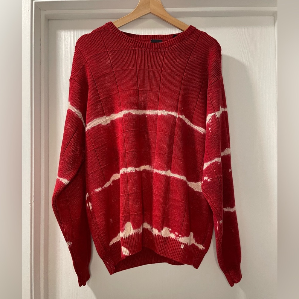 Arrow Red Tie Dye Pullover Sweater. Size M
